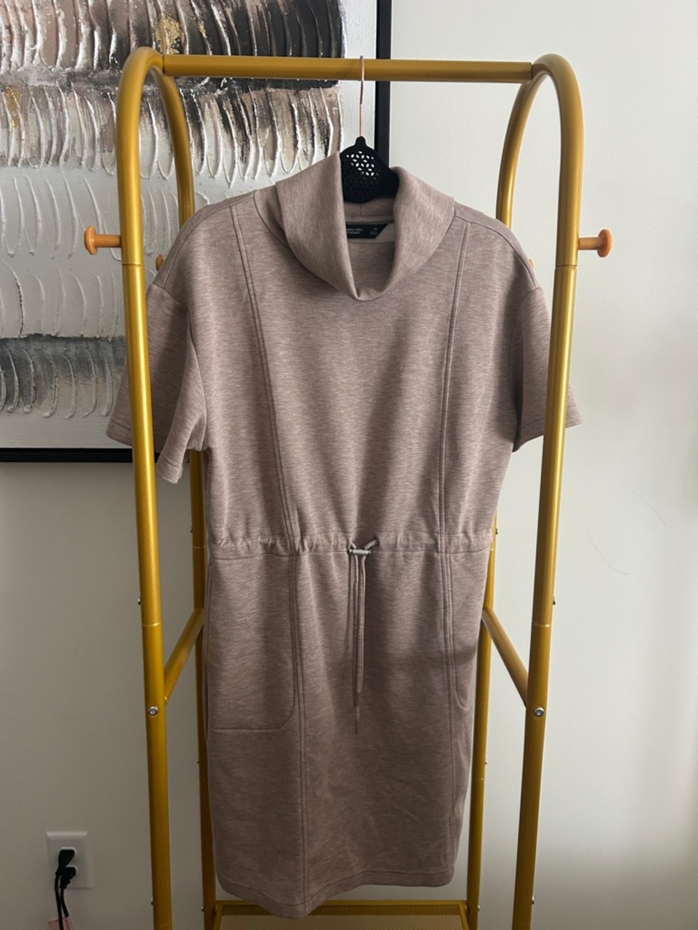 Simply Vera Vera Wang Taupe Short-Sleeve Midi Dress
